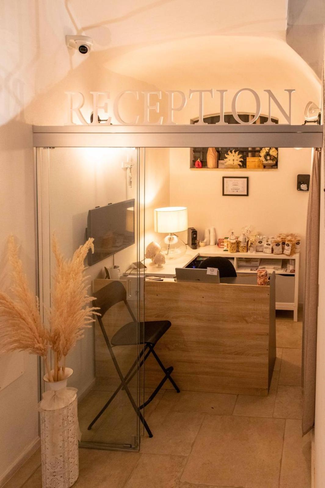 Centro Storico Rooms & Suites Manfredonia Buitenkant foto