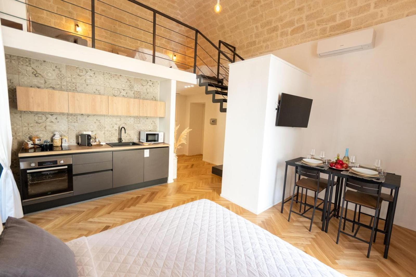 Centro Storico Rooms & Suites Manfredonia Buitenkant foto