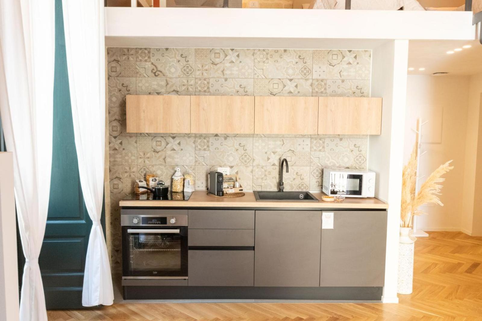 Centro Storico Rooms & Suites Manfredonia Buitenkant foto