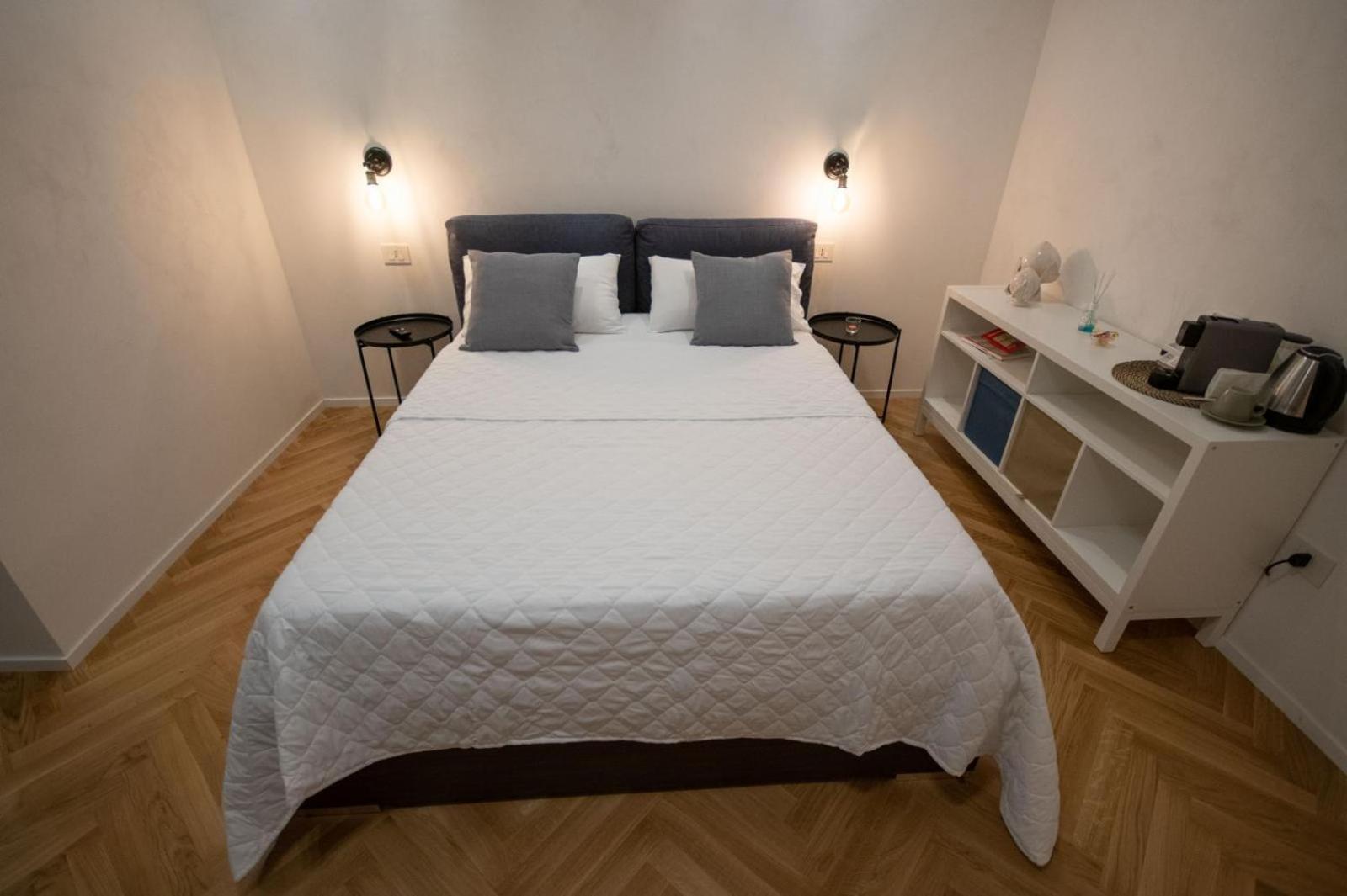 Centro Storico Rooms & Suites Manfredonia Buitenkant foto