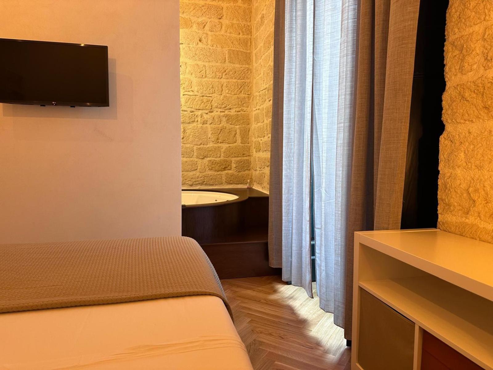 Centro Storico Rooms & Suites Manfredonia Buitenkant foto